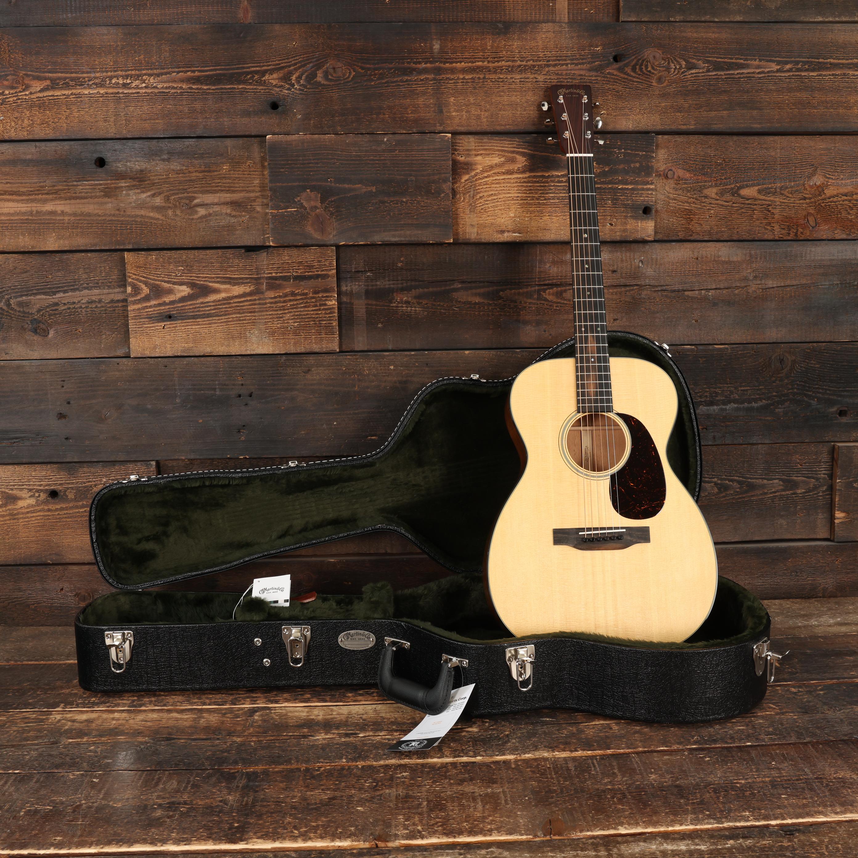 Martin Standard Series 00-18 Acoustic Guitar - Andertons Music Co.